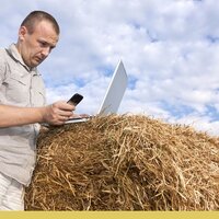 Министр сельского хозяйства РФ пообещал российским аграриям оформлять господдержку «в один клик» 