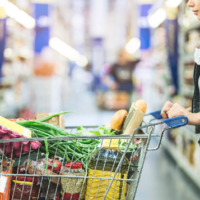 Грош цена: европейцы стали больше экономить на продуктах питания