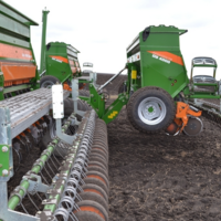 На старт! Внимание! Посевная! Алматинские аграрии зерновыми культурами засеяли первые 15,6 тыс. га