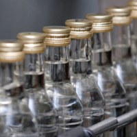 Под градусом: в Казахстане растёт производство водки и пива, а выпуск вина сократился сразу на 38,2% за год