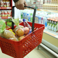 На Россию накатывается новая волна роста цен на хлеб, овощи, молоко и сахар