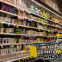 «Сделано в Казахстане»: 50% торговых полок должны занимать отечественные продтовары