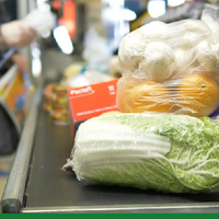 Инфляция в Казахстане под контролем, но цены на социальные продукты растут