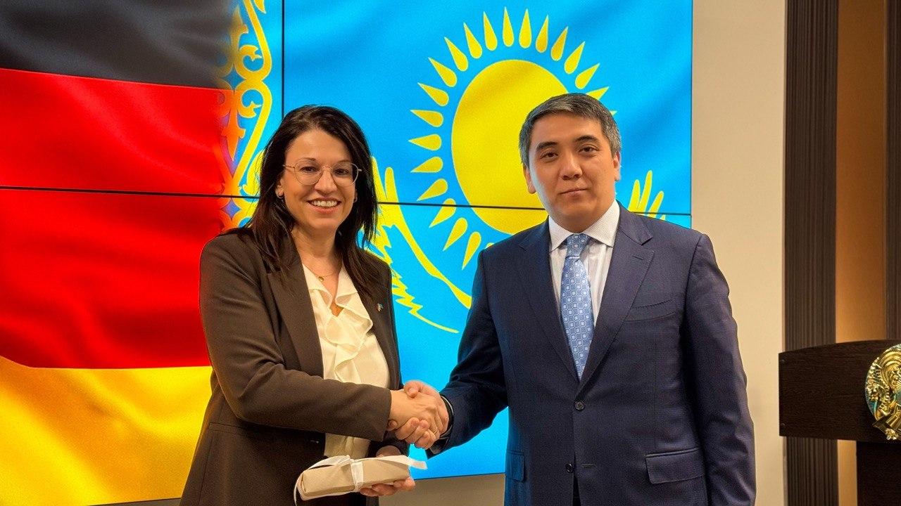 Казахстан и Германия намерены расширять сотрудничество в агропромышленном комплексе